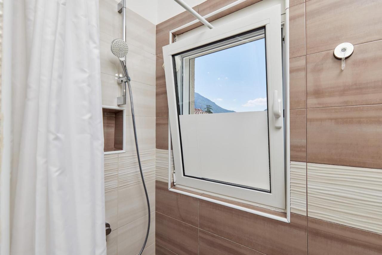 Apartment Plagenti With Sea View Котор Екстериор снимка